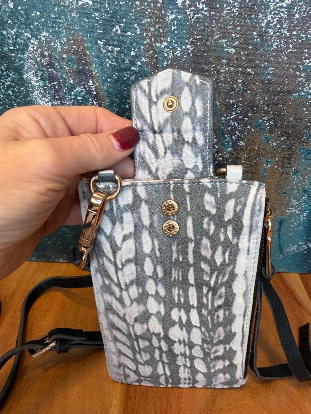 Aimee‎ Kestenberg Boho Gray/Black Phone Crossbody Dual Strap (VGUC)